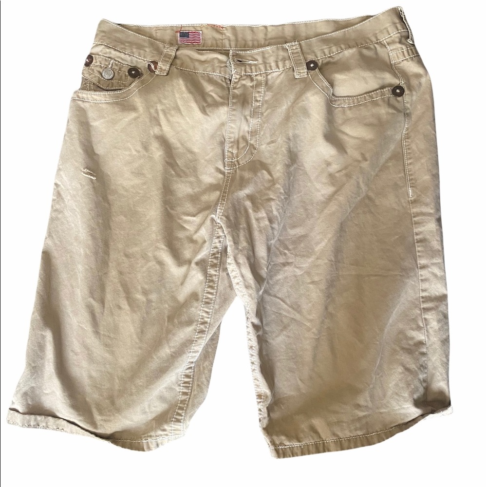 Men’s True Religion Shorts Size 40 Stye #24-803MYBT